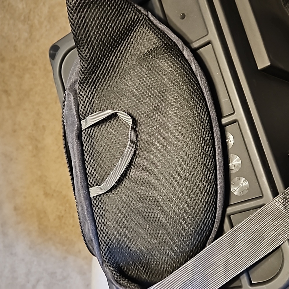 Waterfront Multiple pocket fanny pack in charcoal black. - Picture 6 of 6